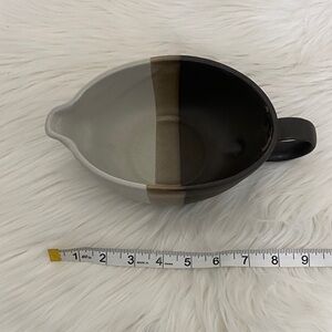 Mccoy Brown tone gravy Serveware